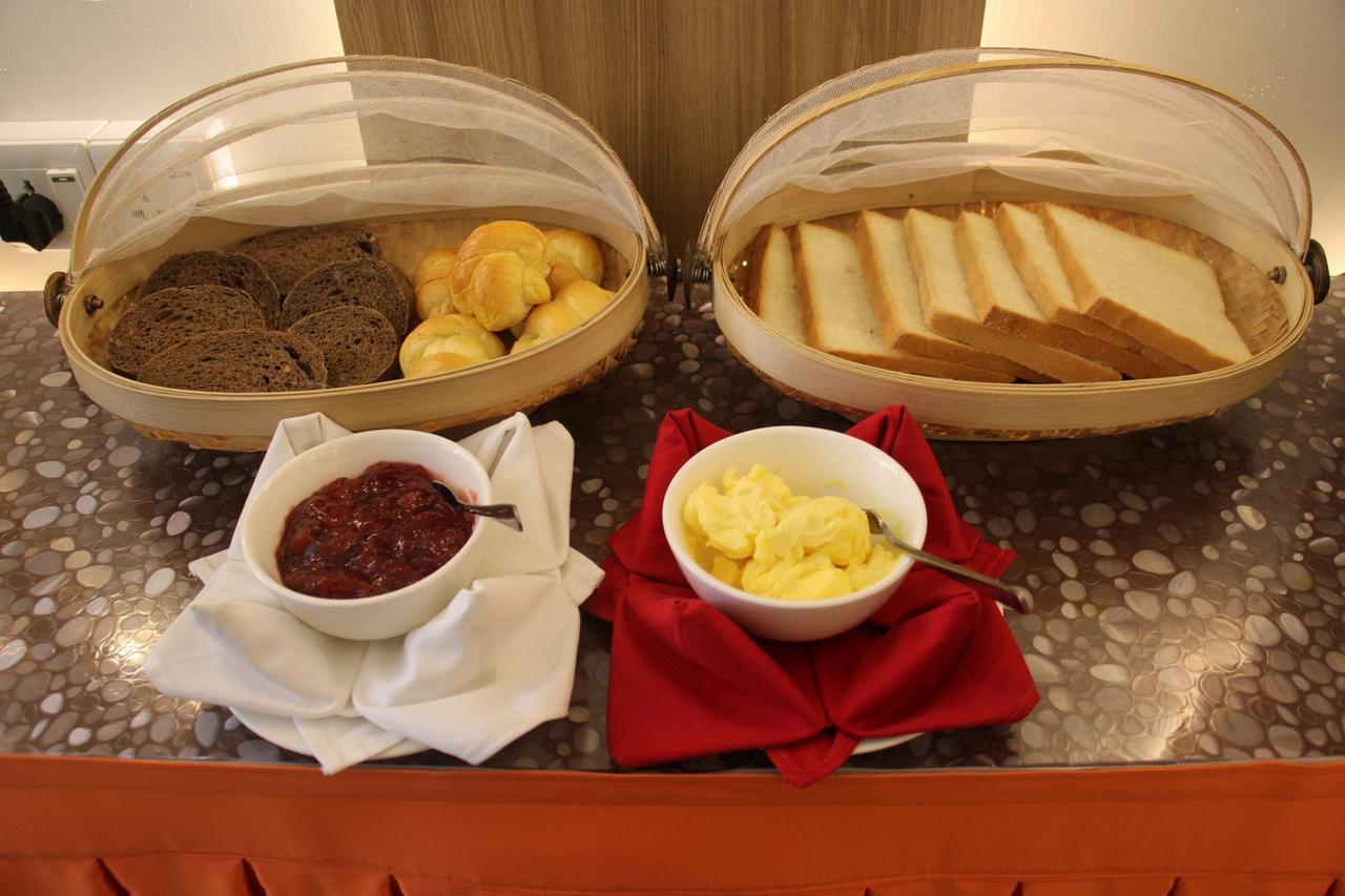 Orient Hotel Mandalaj Kültér fotó